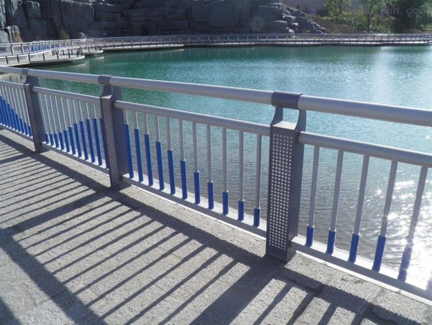 豐潤河道橋梁護(hù)欄